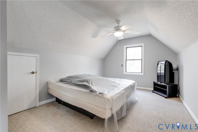 17801 Stage Rd, Barhamsville, VA 23011