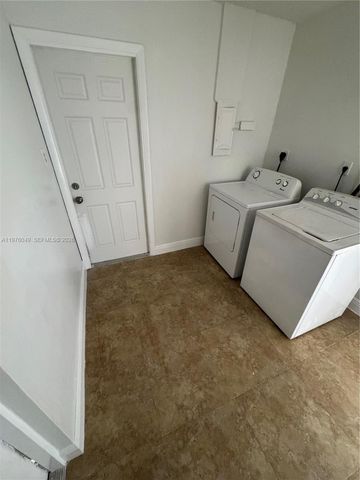 5255 NW 181st Ter 5255, Miami Gardens, FL 33055