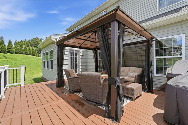 747 Packsaddle Trl, Richland, PA 15044