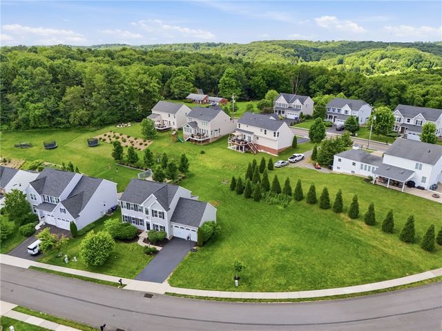 747 Packsaddle Trl, Richland, PA 15044