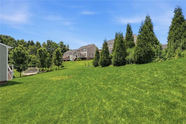 747 Packsaddle Trl, Richland, PA 15044