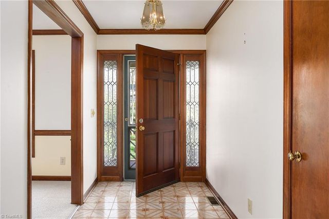 3 Cascade Court, Greensboro, NC 27410