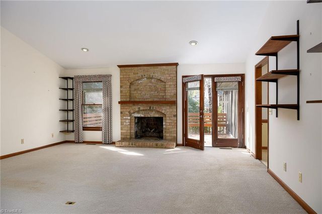 3 Cascade Court, Greensboro, NC 27410