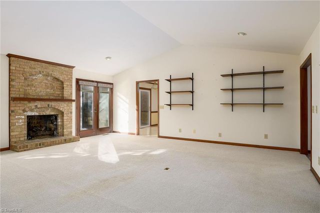 3 Cascade Court, Greensboro, NC 27410