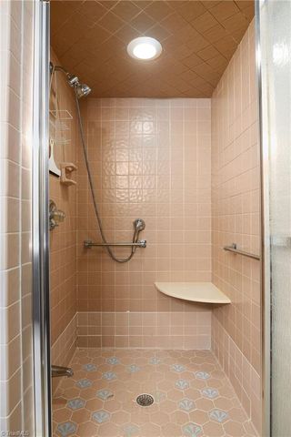 3 Cascade Court, Greensboro, NC 27410