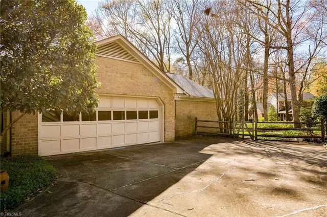 3 Cascade Court, Greensboro, NC 27410