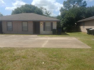 703 San Saba Drive, College Station, TX 77845