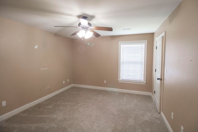 3209 BELINDA CT, Columbia, MO 65203