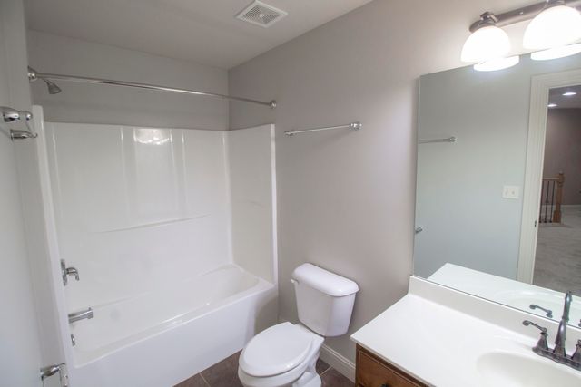 3209 BELINDA CT, Columbia, MO 65203