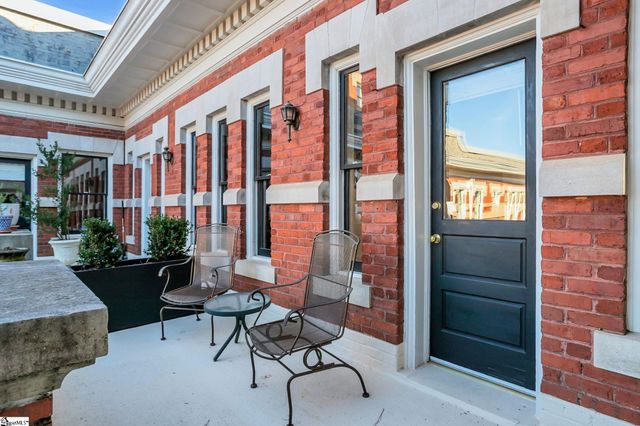 400 E Washington Street Unit 24, Greenville, SC 29601