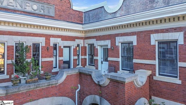 400 E Washington Street Unit 24, Greenville, SC 29601