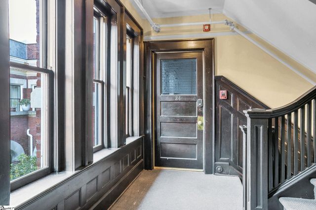 400 E Washington Street Unit 24, Greenville, SC 29601