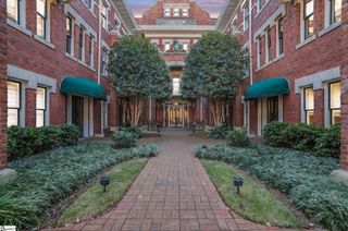 400 E Washington Street Unit 24, Greenville, SC 29601