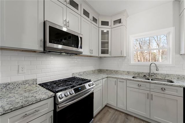 450 Oliver Ridge Drive, Commerce, GA 30529