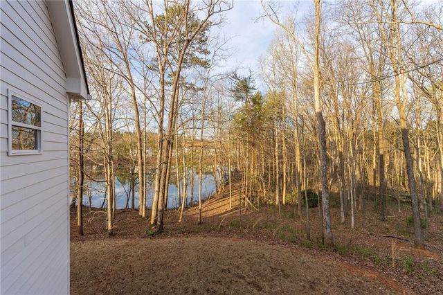 450 Oliver Ridge Drive, Commerce, GA 30529