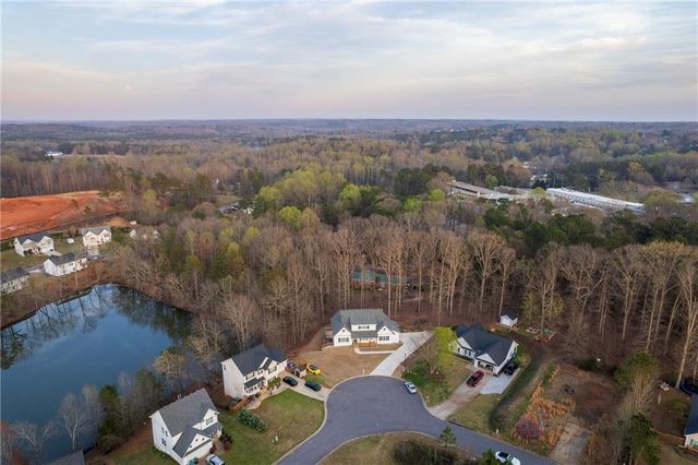 450 Oliver Ridge Drive, Commerce, GA 30529