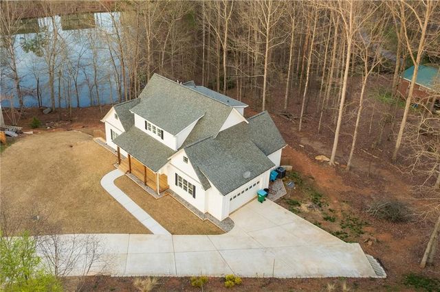 450 Oliver Ridge Drive, Commerce, GA 30529