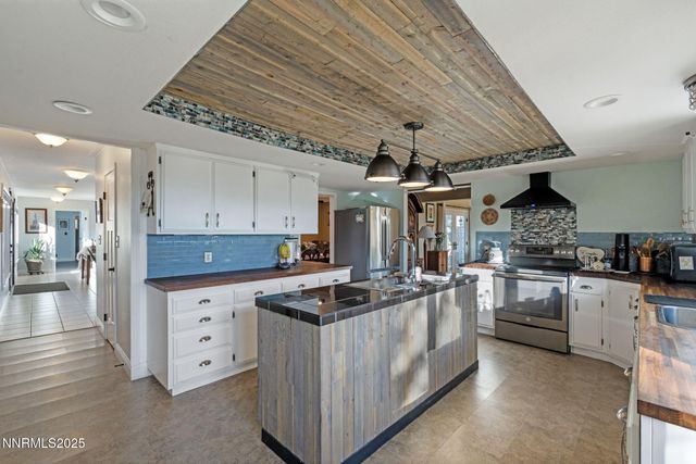 5595 Goldenrod Drive, Reno, NV 89511