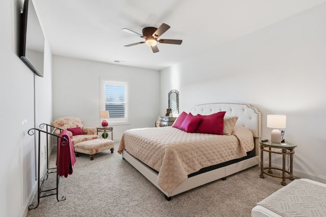 3013 Wiltshire Park Pl, Hermitage, TN 37076