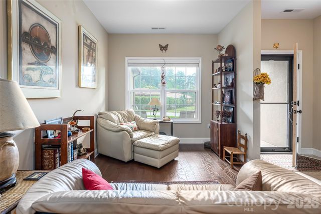 5 Pacifico Drive 3, Asheville, NC 28806