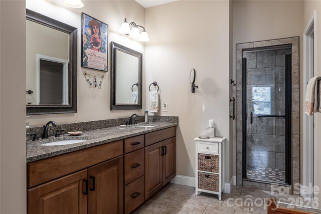 5 Pacifico Drive 3, Asheville, NC 28806