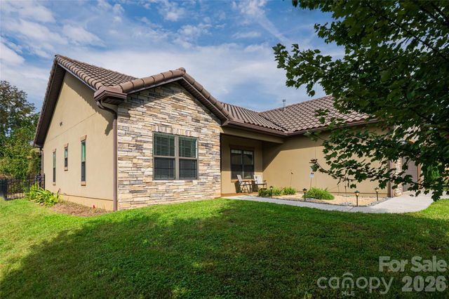 5 Pacifico Drive 3, Asheville, NC 28806