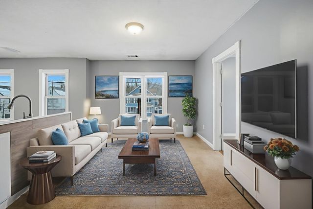 882-884 Liberty St, Springfield, MA 01104