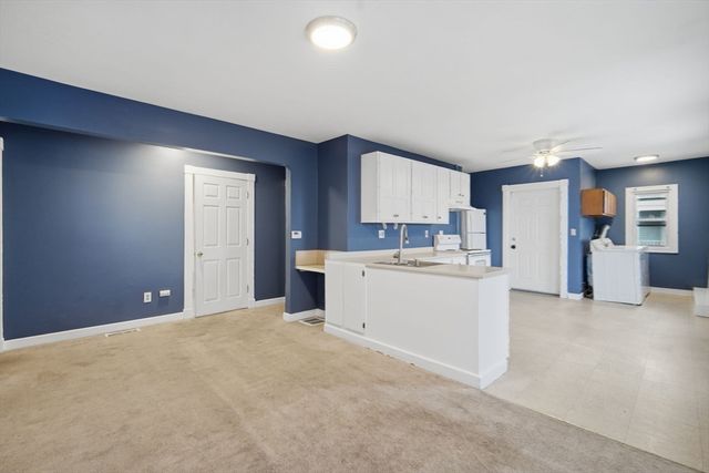 882-884 Liberty St, Springfield, MA 01104