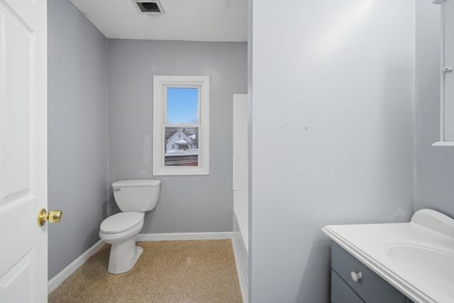 882-884 Liberty St, Springfield, MA 01104