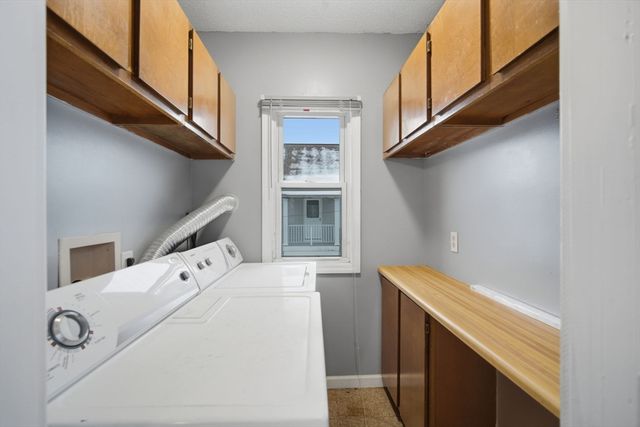 882-884 Liberty St, Springfield, MA 01104