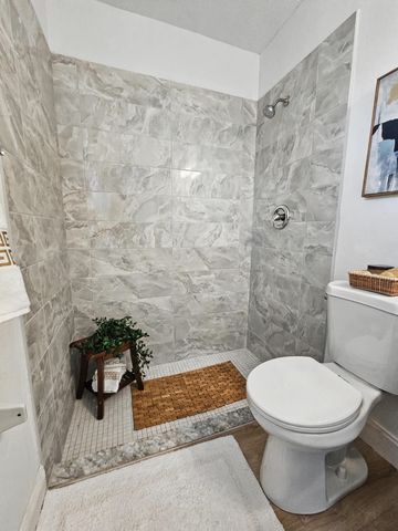 433 SE Seahouse Drive, Port St. Lucie, Port St Lucie, FL 34983