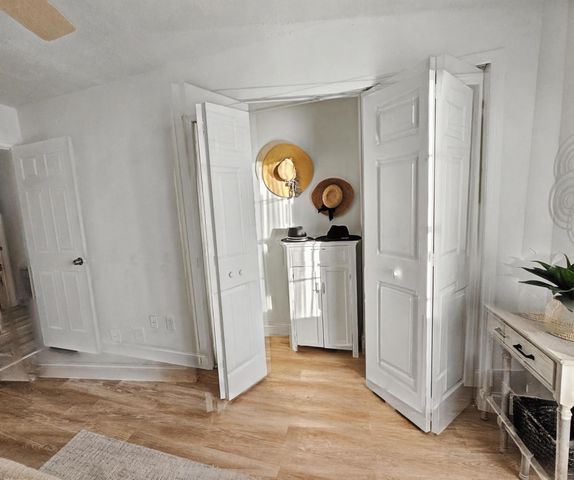 433 SE Seahouse Drive, Port St. Lucie, Port St Lucie, FL 34983