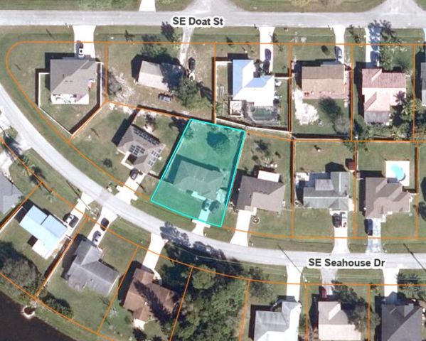 433 SE Seahouse Drive, Port St. Lucie, Port St Lucie, FL 34983