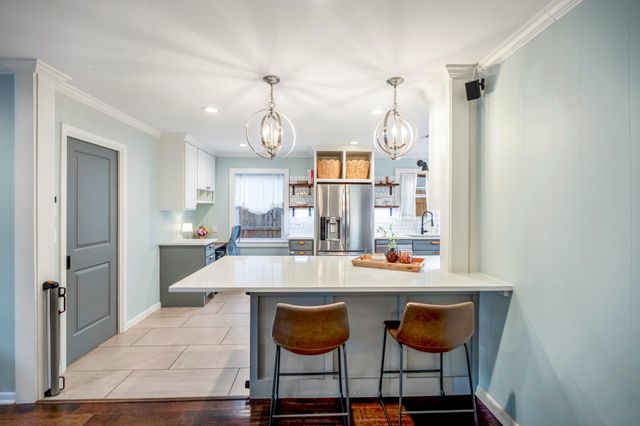 4717 Benning Drive, Houston, TX 77035