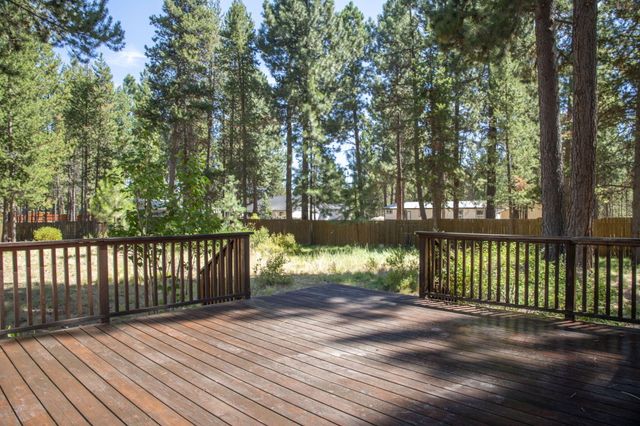 56718 Bandley Road, Bend, OR 97707