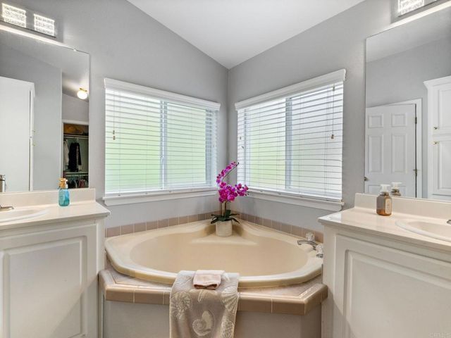 444 N El Camino Real Parkway SPC 64, Encinitas, CA 92024