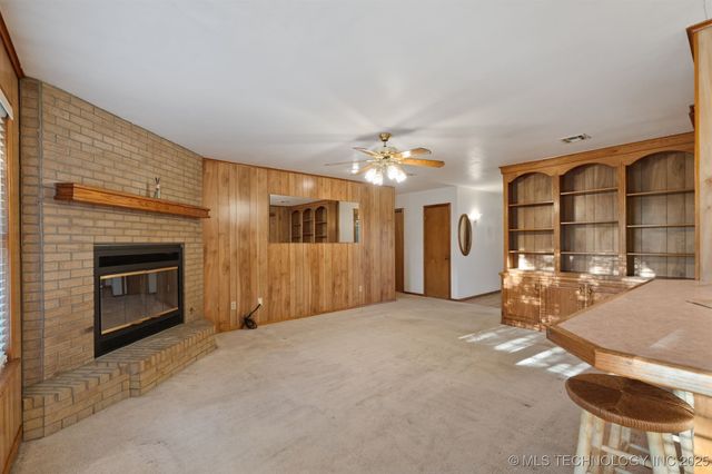 42555 Timber Ridge Road, Howe, OK 74940