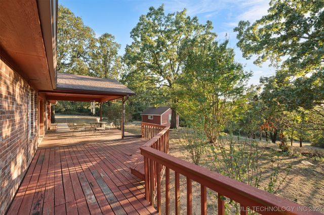 42555 Timber Ridge Road, Howe, OK 74940