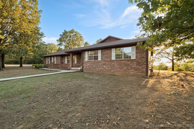 42555 Timber Ridge Road, Howe, OK 74940