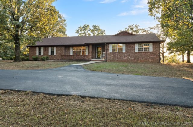 42555 Timber Ridge Road, Howe, OK 74940