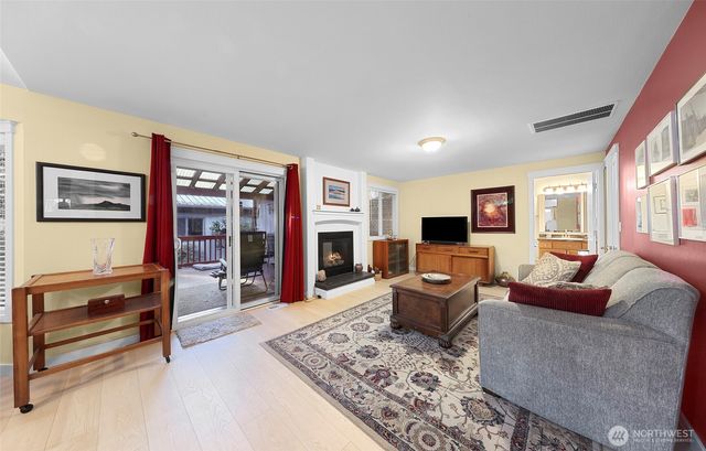 1435 Fruitland Drive, Bellingham, WA 98226