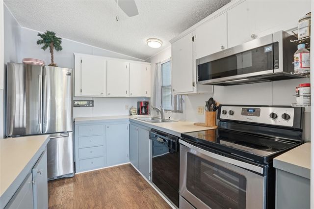 763 LAKESIDE DRIVE, North Port, FL 34287