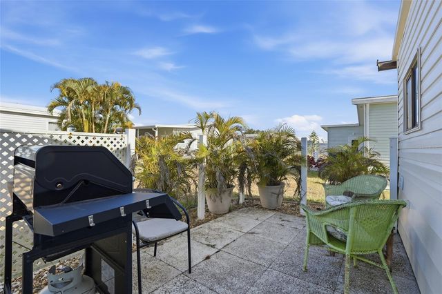 763 LAKESIDE DRIVE, North Port, FL 34287