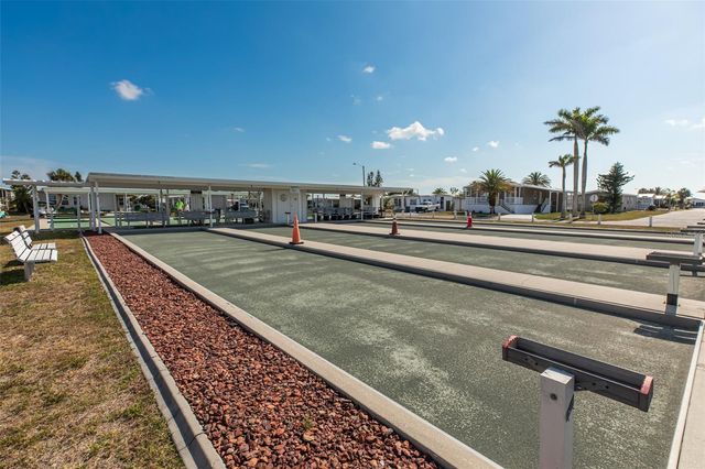 763 LAKESIDE DRIVE, North Port, FL 34287