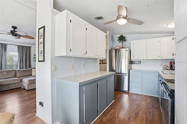 763 LAKESIDE DRIVE, North Port, FL 34287