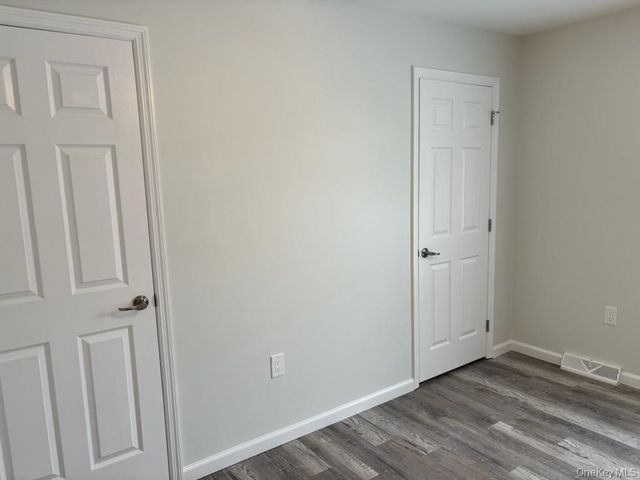 1661 OLD COUNTRY Road 539, Riverhead, NY 11901