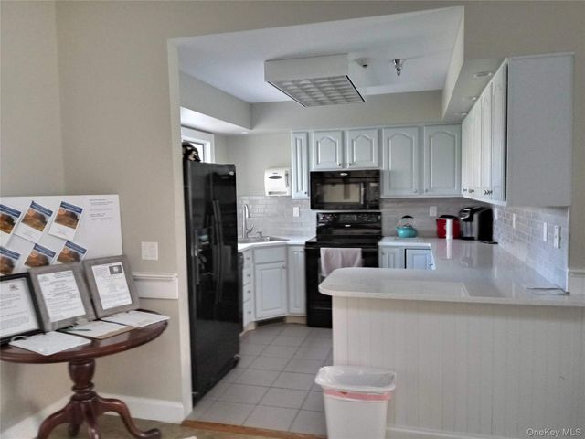 1661 OLD COUNTRY Road 539, Riverhead, NY 11901