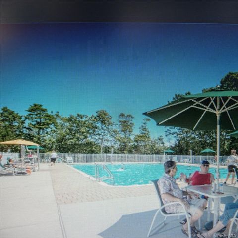 1661 OLD COUNTRY Road 539, Riverhead, NY 11901