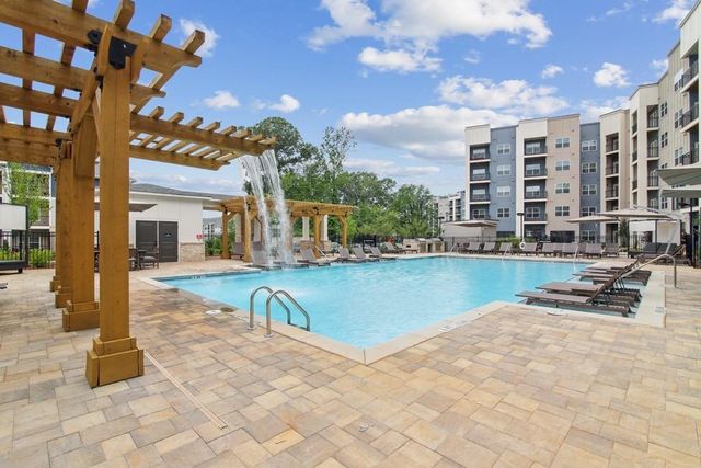 1880 Maple Drive NW B2, Kennesaw, GA 30144