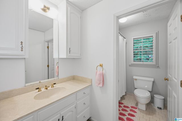 4956 MEADOW BROOK ROAD, Birmingham, AL 35242